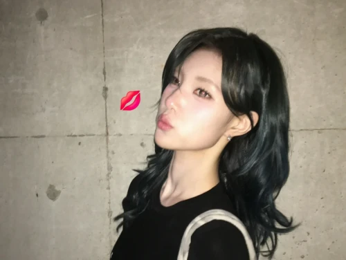 260524-juun-weverse-update-v0-jt3736erl43h1.webp