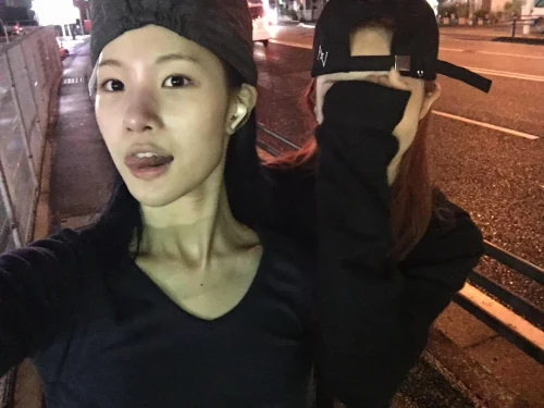 260524-juun-weverse-update-v0-qz8751erl43h1.webp
