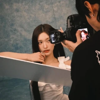 260524-leeseo-instagram-update-2-v0-tu35m032613h1