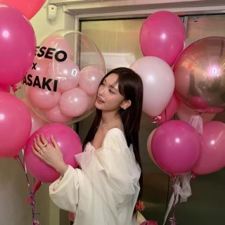 260524-leeseo-instagram-update-v0-d6464esh513h1