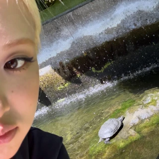 260524-rose-ig-update-v0-c1fawxlnkz2h1