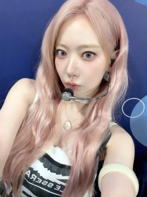 260525-miyawaki-sakura-instagram-update-v0-ttey03bqe83h1.webp