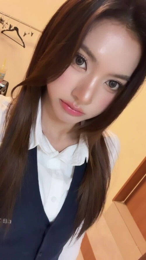 m2-res_1920pa95a6ea545c1a4c7.mp4