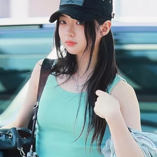 260522-kya-airport-departure-for-taipei-channel-b-baseball-v0-604n8duump2h1