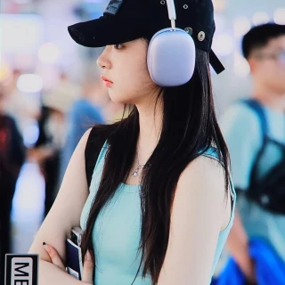260522-kya-airport-departure-for-taipei-channel-b-baseball-v0-68pc59uump2h1