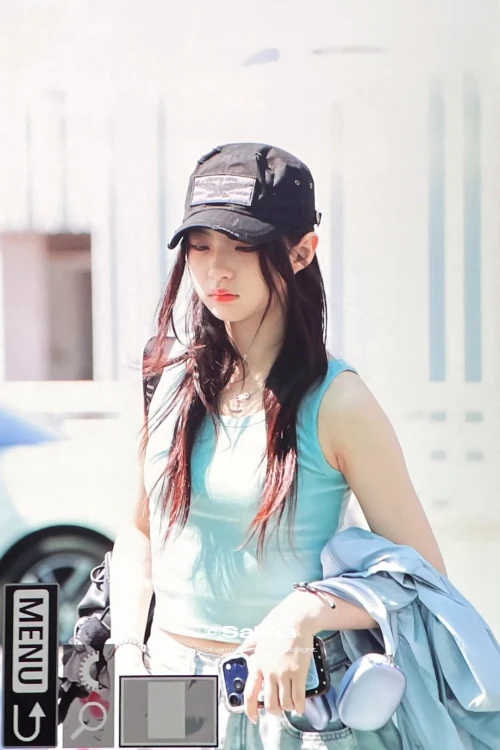 260522-kya-airport-departure-for-taipei-channel-b-baseball-v0-e360z7uump2h1.webp