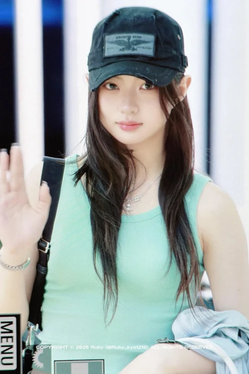 260522-kya-airport-departure-for-taipei-channel-b-baseball-v0-e94hv5uump2h1.webp