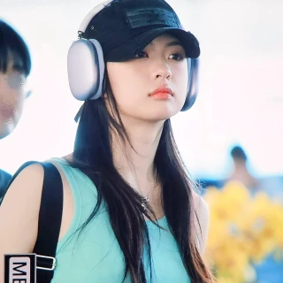 260522-kya-airport-departure-for-taipei-channel-b-baseball-v0-ebdhq9uump2h1