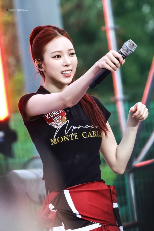 260522-narin-meovv-2026-korea-university-ipselenti-festival-v0-5ti75kz2ls2h1.webp