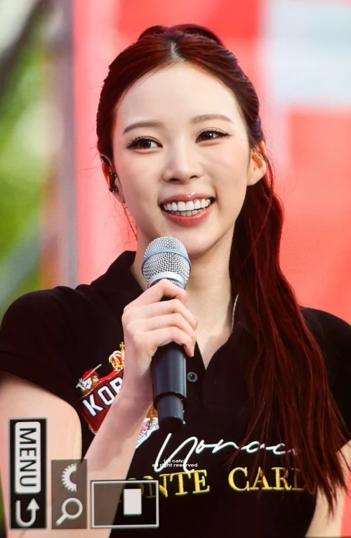 260522-narin-meovv-2026-korea-university-ipselenti-festival-v0-t5802kz2ls2h1.webp