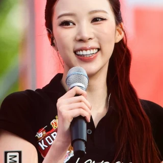 260522-narin-meovv-2026-korea-university-ipselenti-festival-v0-t5802kz2ls2h1