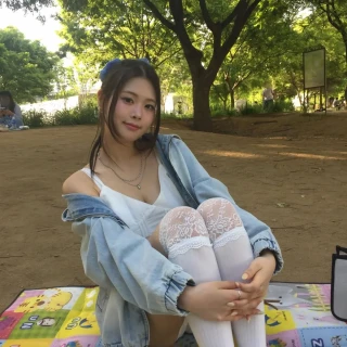 260524-swan-instagram-update-v0-pjqqmng5123h1