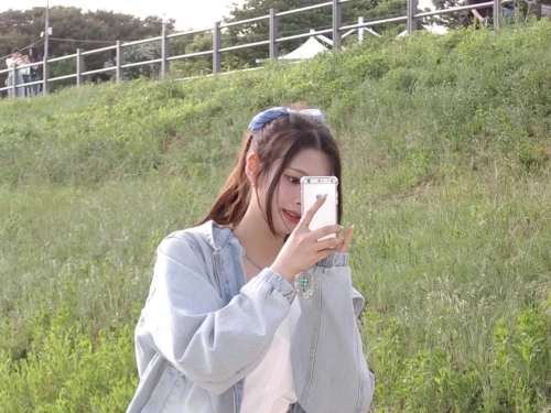 260524-swan-instagram-update-v0-wehqotb6123h1.webp