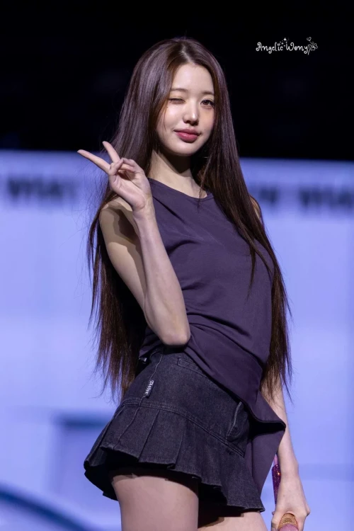 260524-wonyoung-v0-jrn3nk4s6h3h1.webp