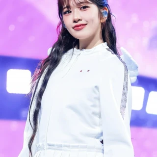 260524-yujin-ive-world-tour-show-what-i-am-in-macao-day-2-v0-w9fn81dnqa3h1