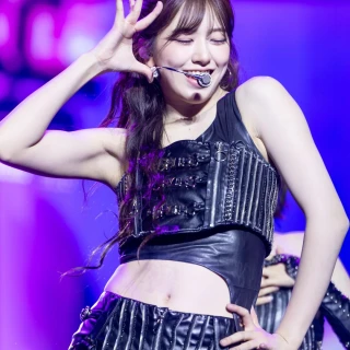 260524-yujin-ive-world-tour-show-what-i-am-in-macao-day-2-v0-z1b74eenqa3h1