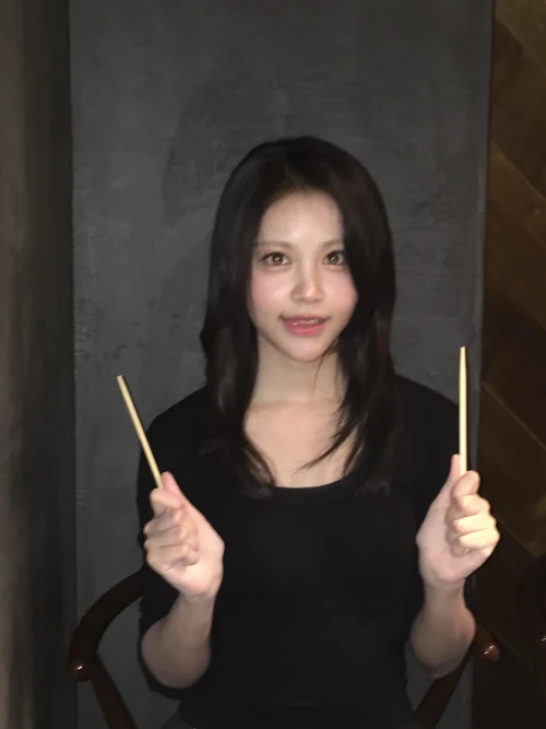 260525-carmen-weverse-update-v0-a35on2adsa3h1.webp