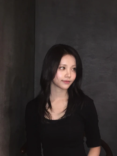 260525-carmen-weverse-update-v0-cm7sc8adsa3h1.webp