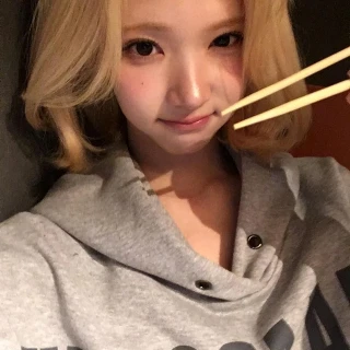 260525-jiwoo-weverse-update-v0-dlggfef4ab3h1