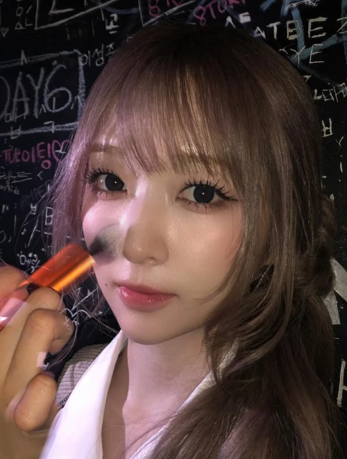 260525-miu-instagram-update-v0-6d40050rga3h1.webp