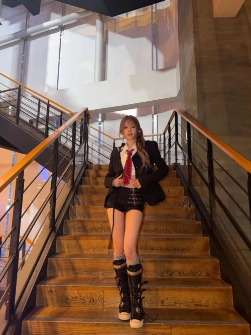 260525-miu-instagram-update-v0-6esy9j6rga3h1.webp