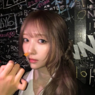 260525-miu-instagram-update-v0-9zp9s11rga3h1