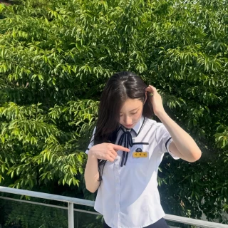 260526-chaeryeong-instagram-update-v0-uaz2ztxnzd3h1
