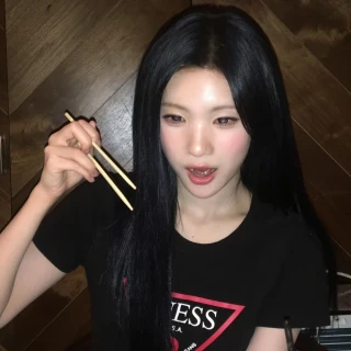 260526-juun-weverse-update-v0-cqpolpzs3g3h1