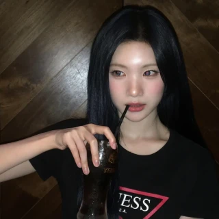 260526-juun-weverse-update-v0-otlbiqzs3g3h1