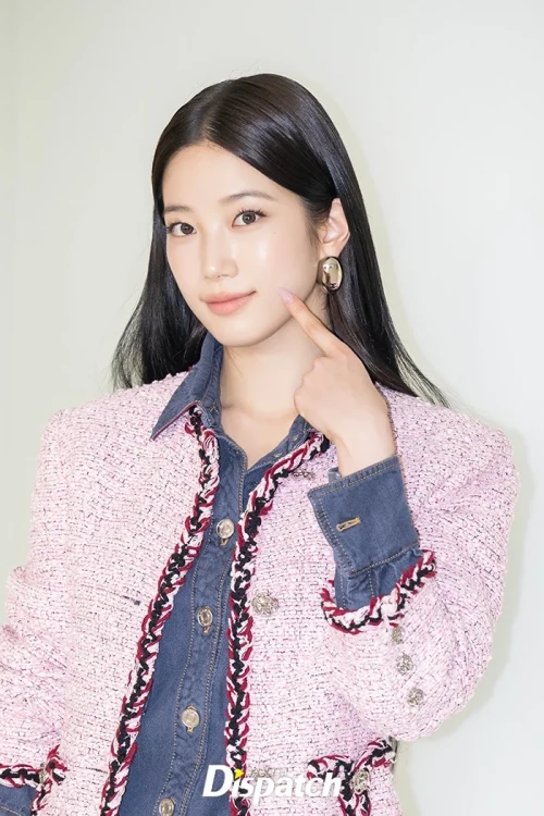 260526-kazuha-photocall-chanel-metiers-dart-2026-collection-v0-n0920hwgnf3h1.webp