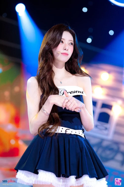 260524-yuna-sbs-inkigayo-v0-06xuc53n6h3h1.webp