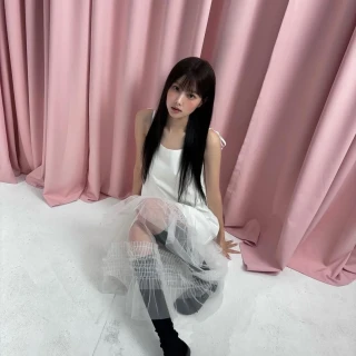 260526-hyewon-instagram-update-v0-adqy0fb29i3h1