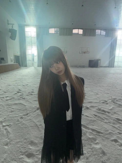 260526-mia-weverse-update-v0-tjyen2r3gi3h1.webp