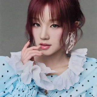 i-dle-for-paper-magazine-feature-v0-8m63r7241l3h1