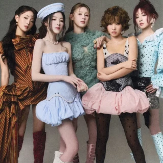 i-dle-for-paper-magazine-feature-v0-lighvdcb1l3h1