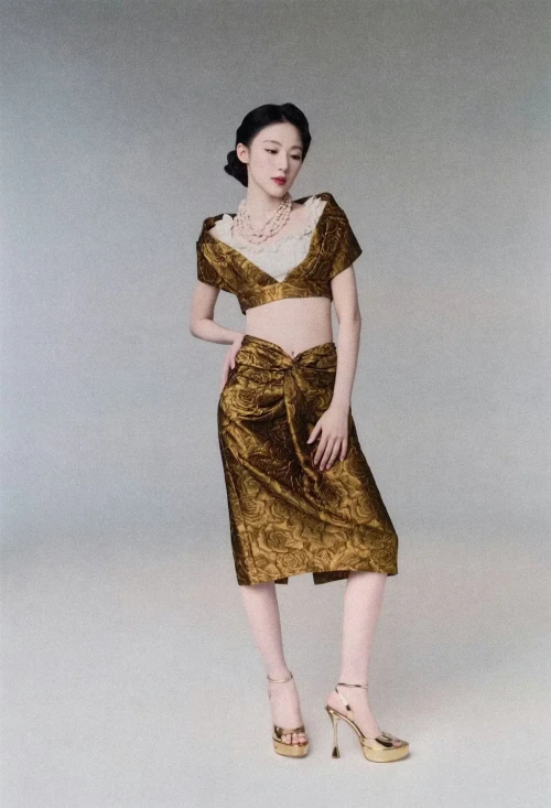 i dle for paper magazine feature v0 mbc0x4241l3h1