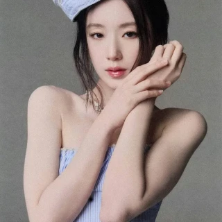 i-dle-for-paper-magazine-feature-v0-otuc08241l3h1