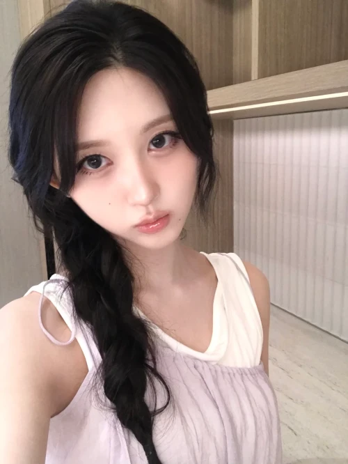260526-gaeul-bubble-update-v0-3p0him0juo3h1.webp