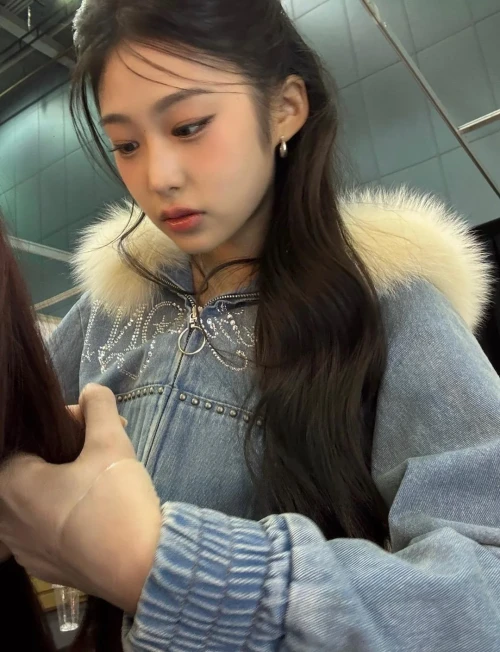 260527-beni-weverse-update-v0-szvzkm07op3h1.webp