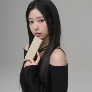 260527-kim-minju-instagram-update-v0-v6z1spwmnm3h1