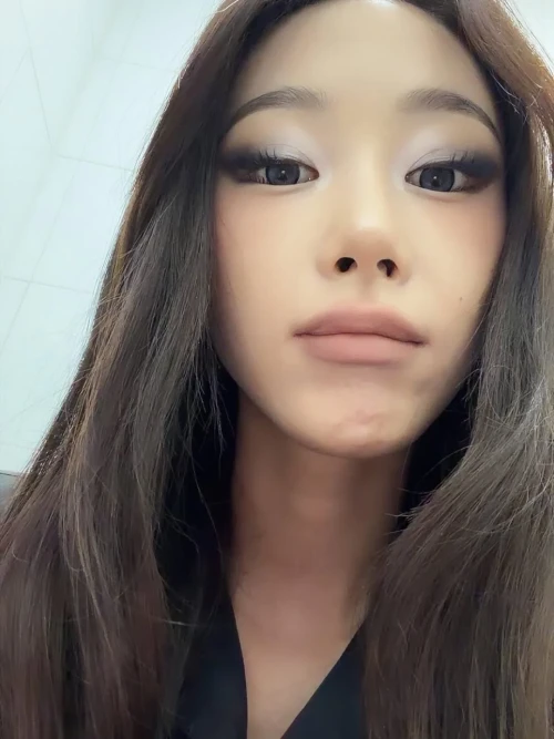 260528-giselle-instagram-update-v0-khyfvm41dp3h1.webp