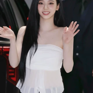 260528-karina-aespa-lemonade-press-conference-v0-67irqezg5w3h1