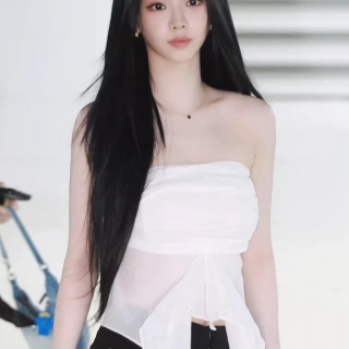 260528-karina-aespa-lemonade-press-conference-v0-e0i29ezg5w3h1