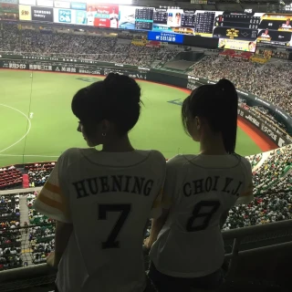 260524-yujin-ig-update-hawks-asian-day-v0-e9mpe7k0g04h1