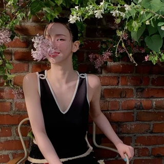 260527-karina-instagram-update-v0-k5qa9s6btn3h1