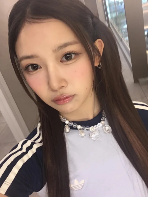 260527-kumi-weverse-update-v0-n9lzxcd6hr3h1.webp