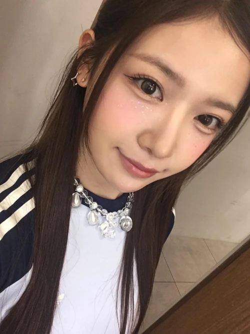 260527 kumi weverse update v0 sebjili6hr3h1
