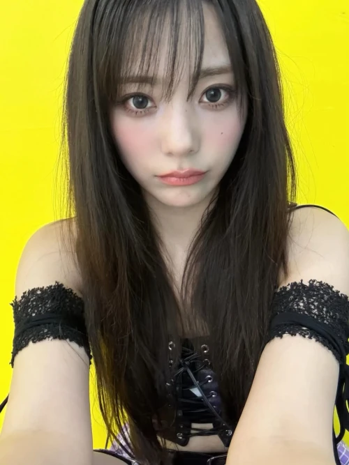 260527-siyeon-instagram-post-v0-ngps3e2yop3h1.webp