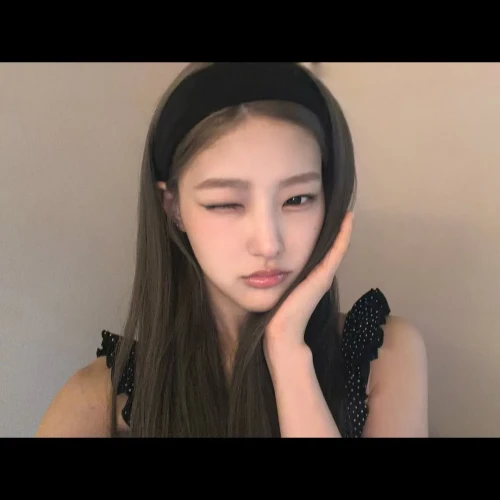260529-haneul-instagram-photos-v0-bvh890zfuz3h1.webp