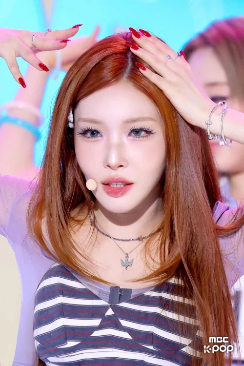 260529-i-o-i-suddenly-260523-performance-photos-mbc-show-v0-nlsk9ndik14h1.webp